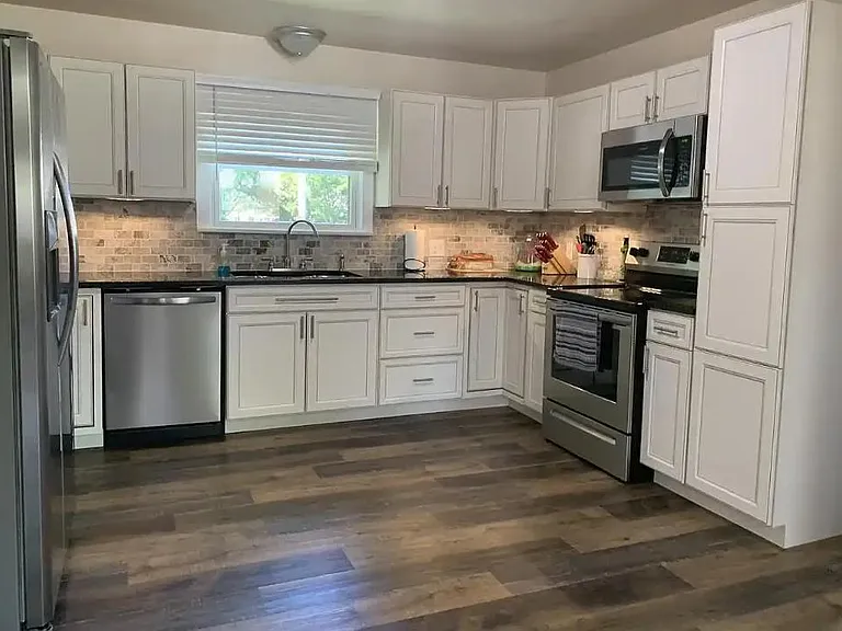 1806 Ramona Dr — Photo 7
