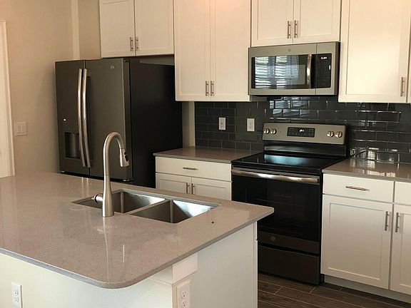 4th image of 12007 Prologue Ave