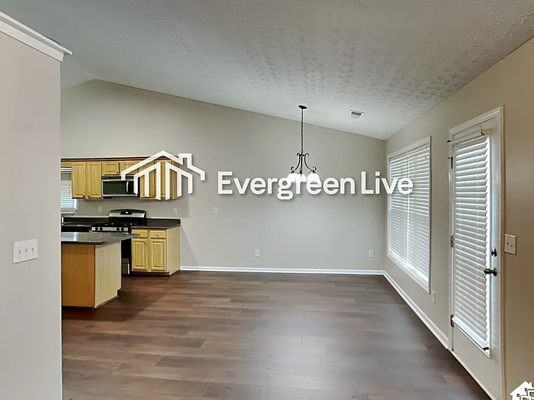 1765 Cedar Walk Ln — Photo 7