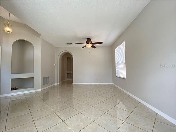 3rd image of 2260 Hillshire Dr