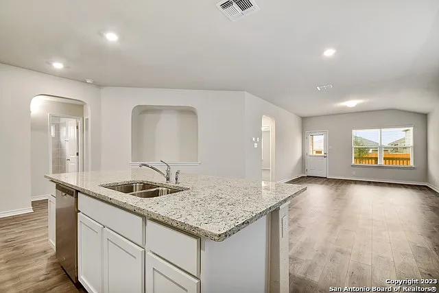14042 Mudstone St — Photo 8