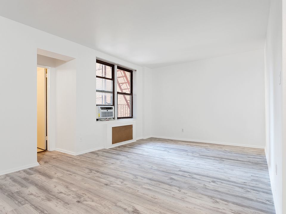 1st image of 1420 York Ave APT 3H