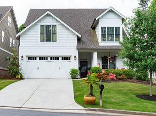 1045 Devine Cir, Atlanta, GA 30319