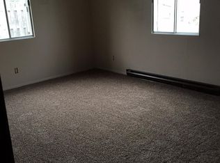 9047 15th Ave APT 101, Kenosha, WI 53143