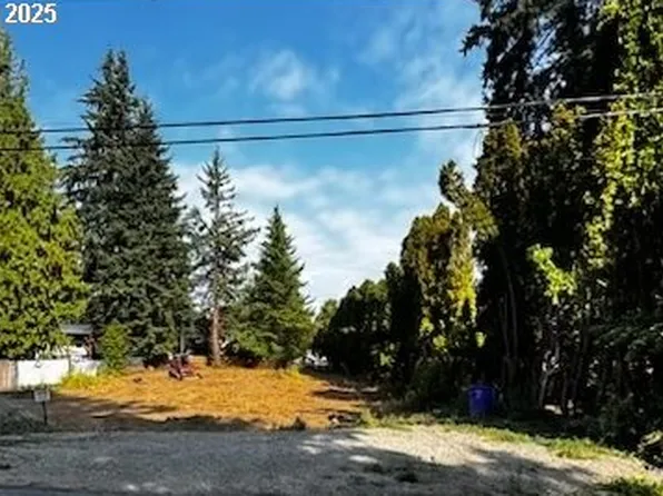 16651 NE Wasco St, Portland, OR 97230