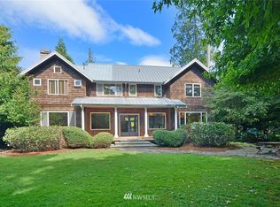 1115 Alexander Pl, Bainbridge Island, WA 98110
