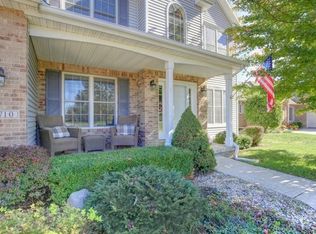 2710 Springhill Ln, Champaign, IL 61822