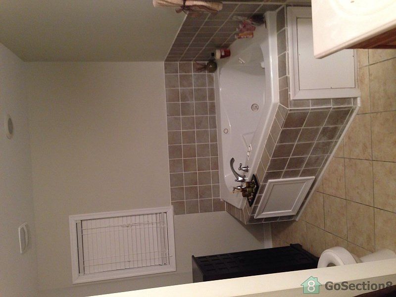2nd image of 565 Duffton Rd