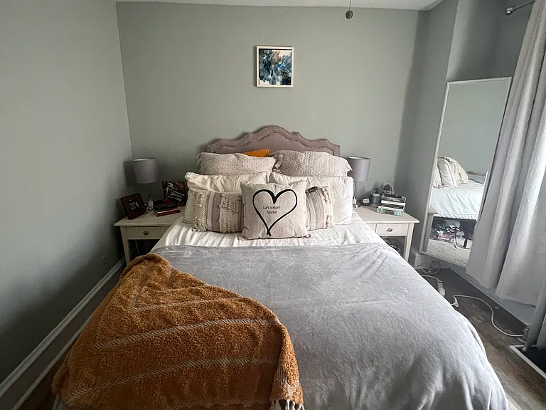 90 N Elmwood Ave #4 — Photo 8
