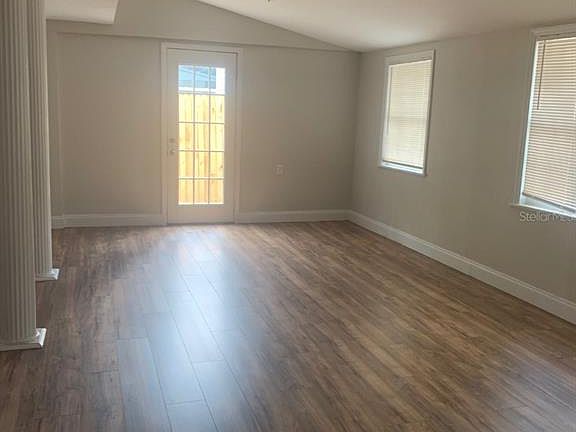 2nd image of 1919 S Summerlin Ave