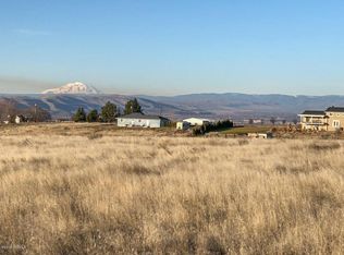 Nka Mieras, Yakima, WA 98901