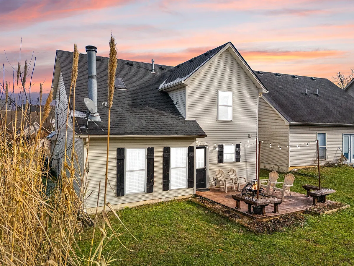 Building Photo - 1409 Pleasant Ridge Dr