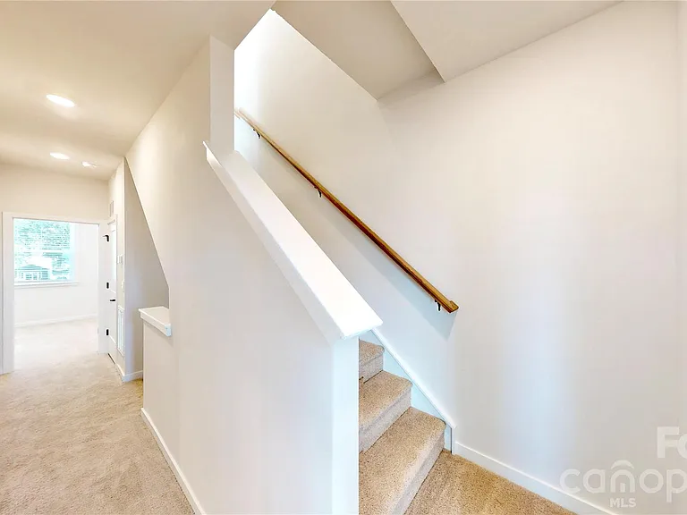 3640 Spencer St — Photo 23