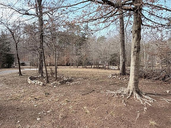 5th image of 1085 Love Valley Rd