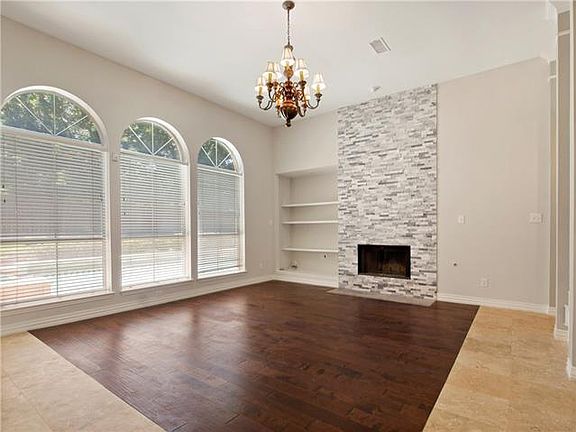 5th image of 606 Heatherglen Dr