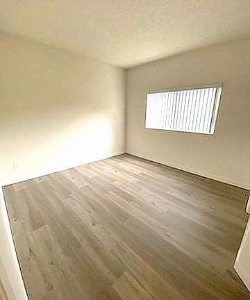 2nd image of 868 S Kingsley Dr #1180