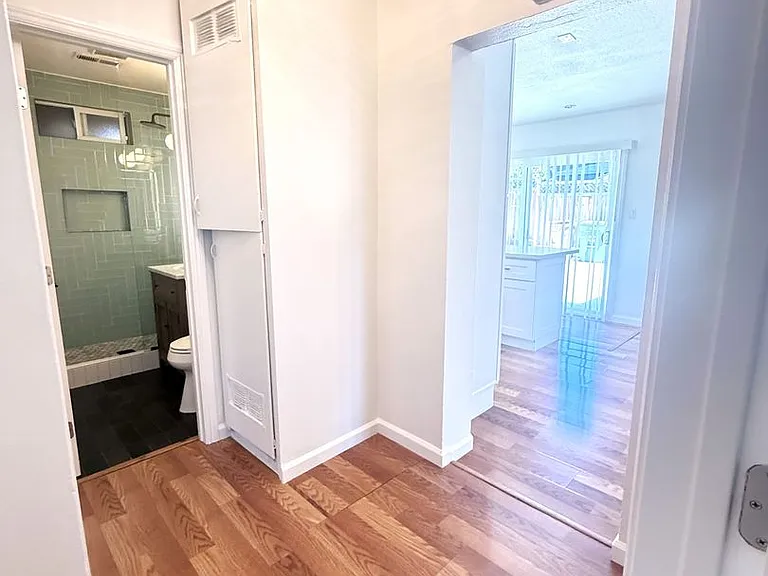 4133 Joan Ave — Photo 7