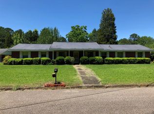 533 Lee St, Selma, AL 36701