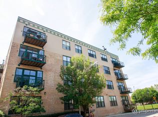 2512 N Bosworth Ave APT 104, Chicago, IL