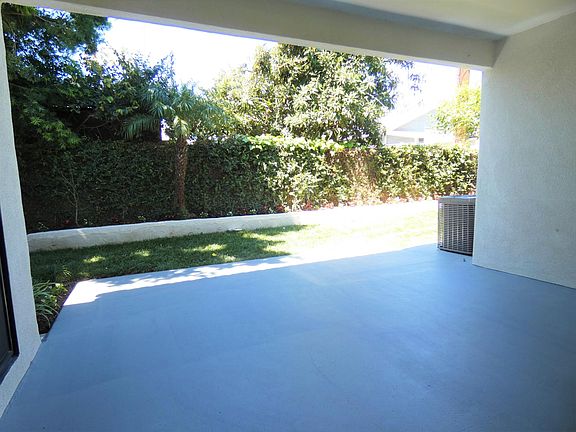 2nd image of 1347 N Stanley Ave #2