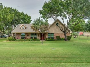 310 Meadow Knoll Dr, Double Oak, TX 75077