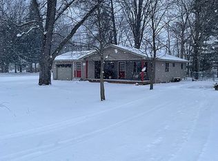 885 N Pine St, Hemlock, MI 48626