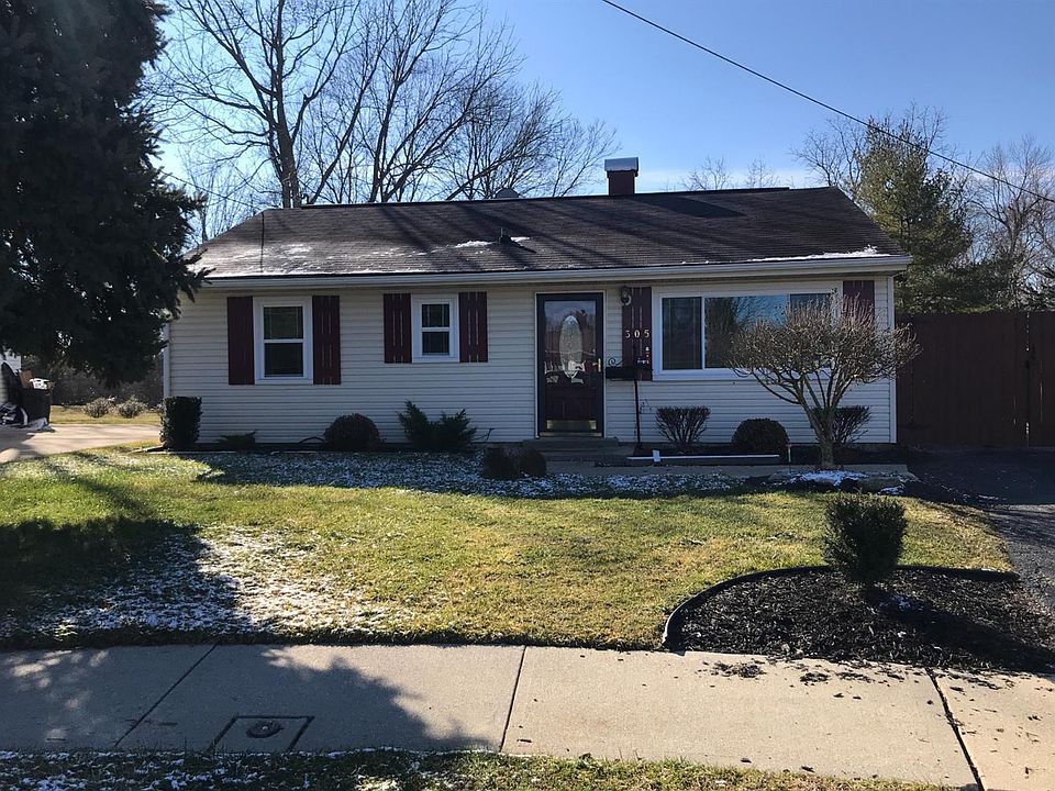 1st image of 305 E Circle Dr