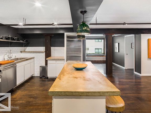 4th image of 288 West St APT 4E