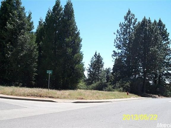 2nd image of 3020 Vista Tierra Dr