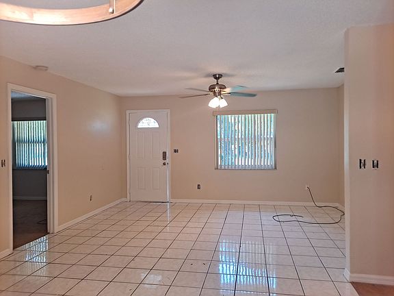 2nd image of 255 Wood Ave