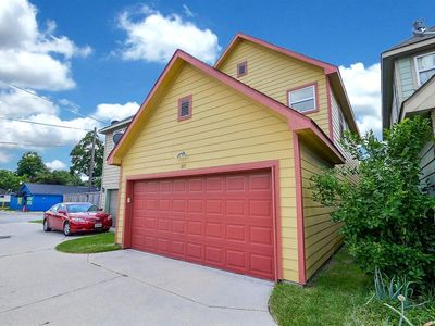 105 Delaney St, Houston, TX, 77009