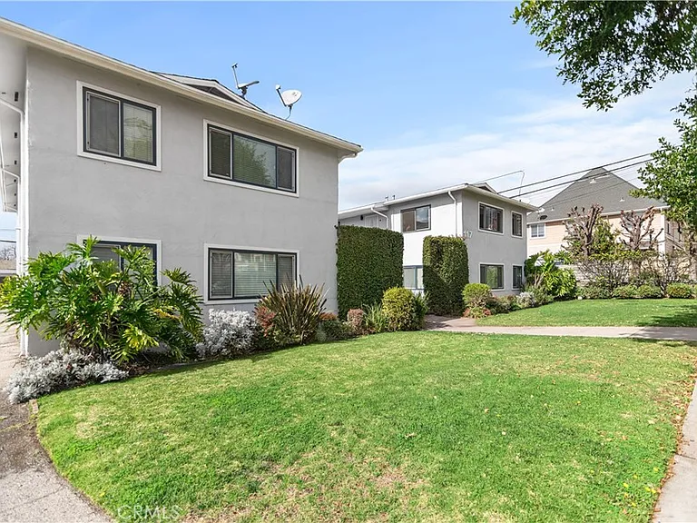 117 S Ivy Ave #A — Photo 3