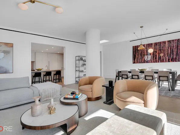 310 East 86th Street image 4 of 24