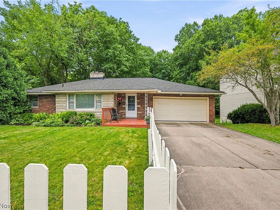 1st image of 646 Palisades Dr