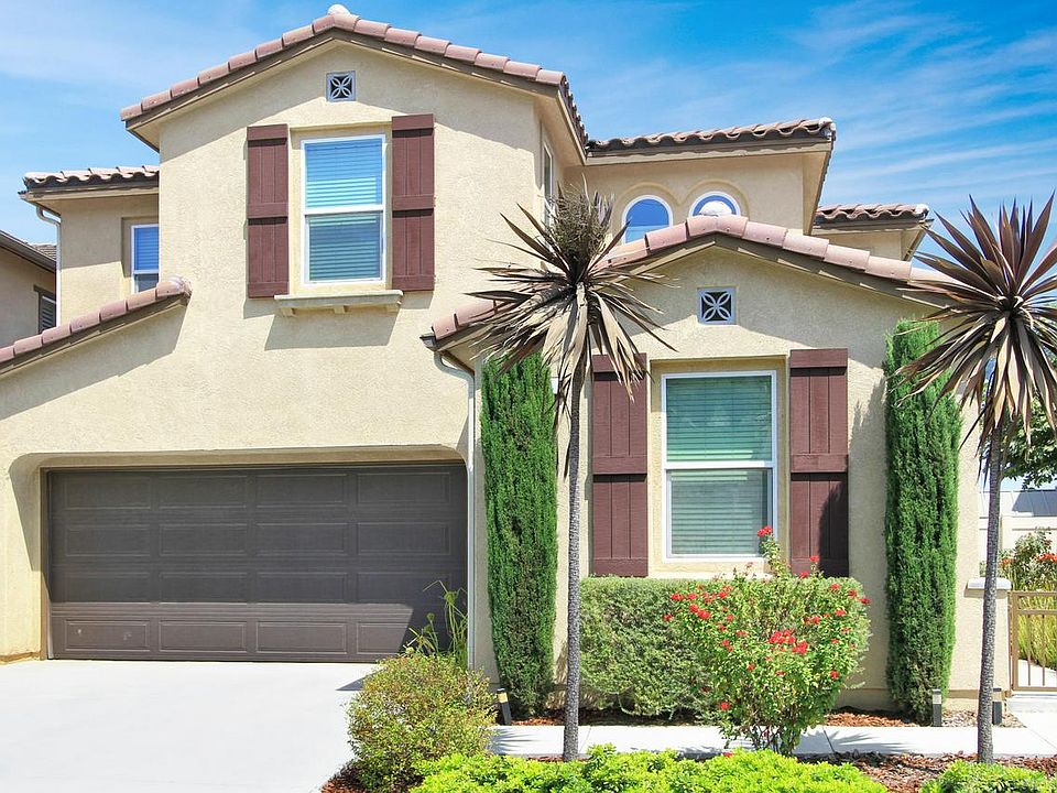 1st image of 861 Coronado Cir