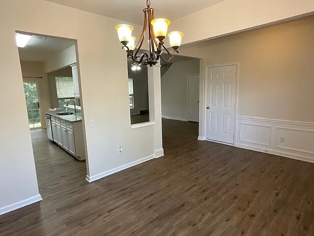 11715 Harsworth Ln — Photo 5