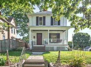 952 24th St, Moline, IL 61265