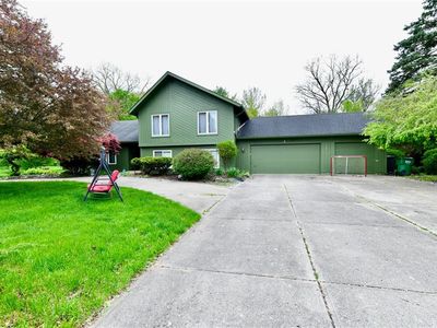 10909 Golf View Dr, Indianapolis, IN, 46234