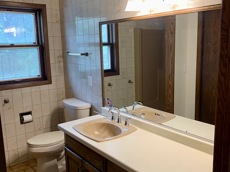 11 Green Way Dr #1 — Photo 12
