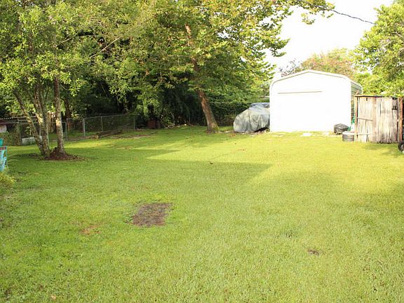 2nd image of 1936 5th Ave