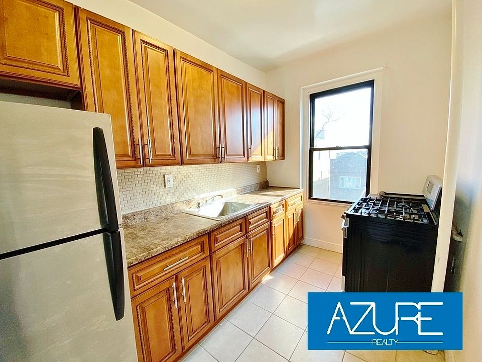 1st image of 21-28 35th St #4D