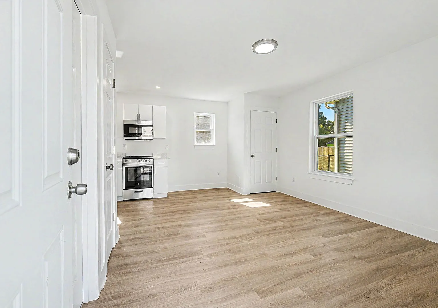 New Studios, 1-Bedroom Apartments, Cottages/Tiny Homes, And Loft-Style Units — Photo 4