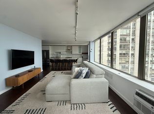1455 N Sandburg Ter APT 2308B, Chicago, IL 60610