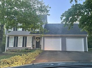 105 Glasgow Ct, Greenville, SC 29607