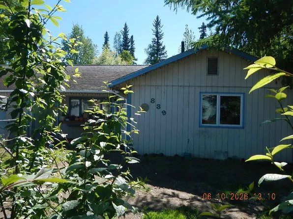839 Faultline Ave, North Pole, AK 99705