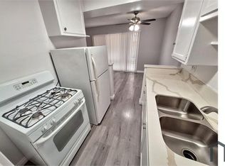 428 S Sherbourne Dr APT 1, Los Angeles, CA 90048