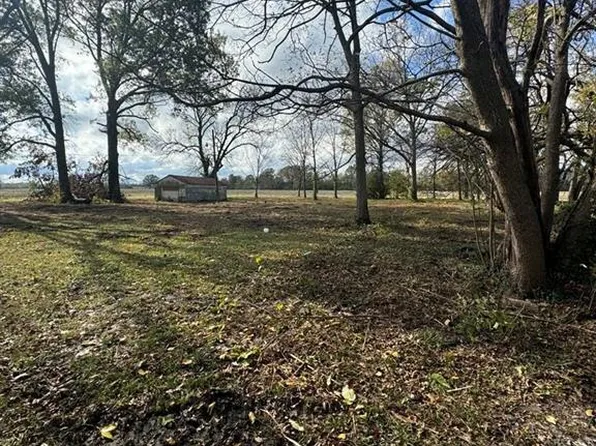 304 W Pine St, Rich Hill, MO 64779
