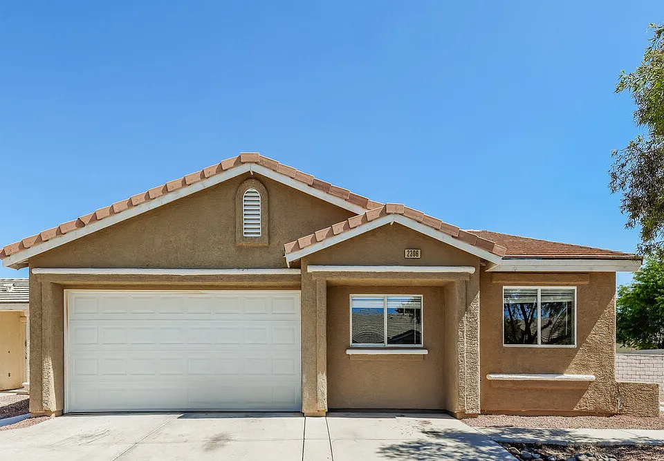 2306 Hollow Oak Ave