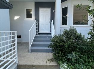 936 S Westmoreland Ave, Los Angeles, CA 90006