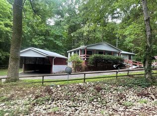 283 Fishermans Rd, Big Sandy, TN 38221